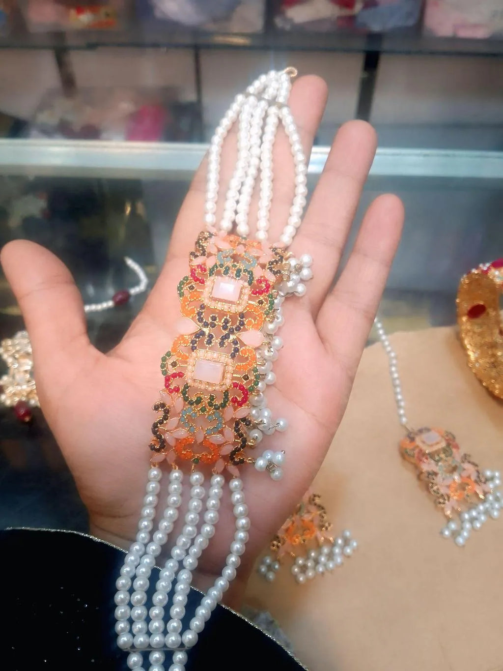 1carat Gold plated Artificial stone Necklace set