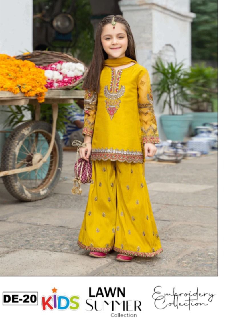 (Noor collection)Lawn Eid collection